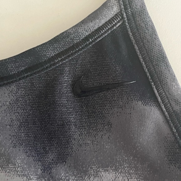 Nike Dri-Fit Sports Bra - Black - Large - Picture 5 of 7